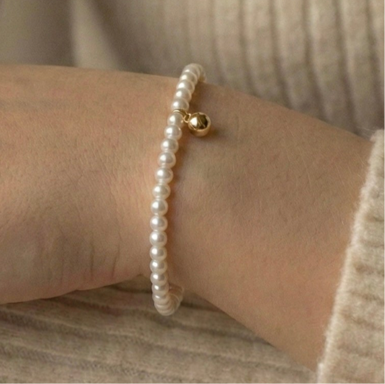 Pearl Strand Bracelet lifestyle image by Boujee & Co