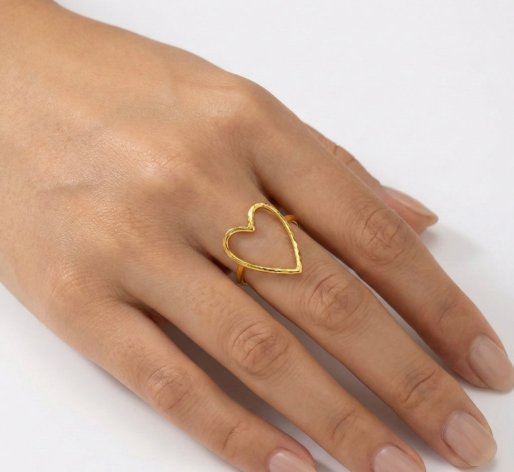 Open Heart Band lifestyle image by Boujee & Co