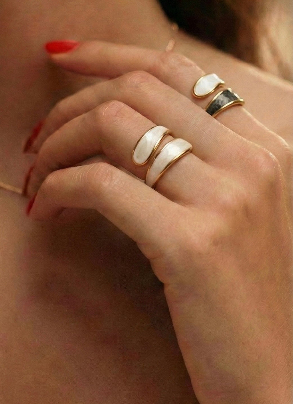 Enamel Curve Band lifestyle image by Boujee & Co